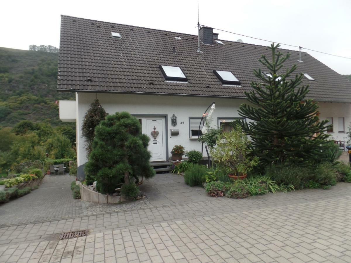 Querbach Apartament Burgen  Zewnętrze zdjęcie